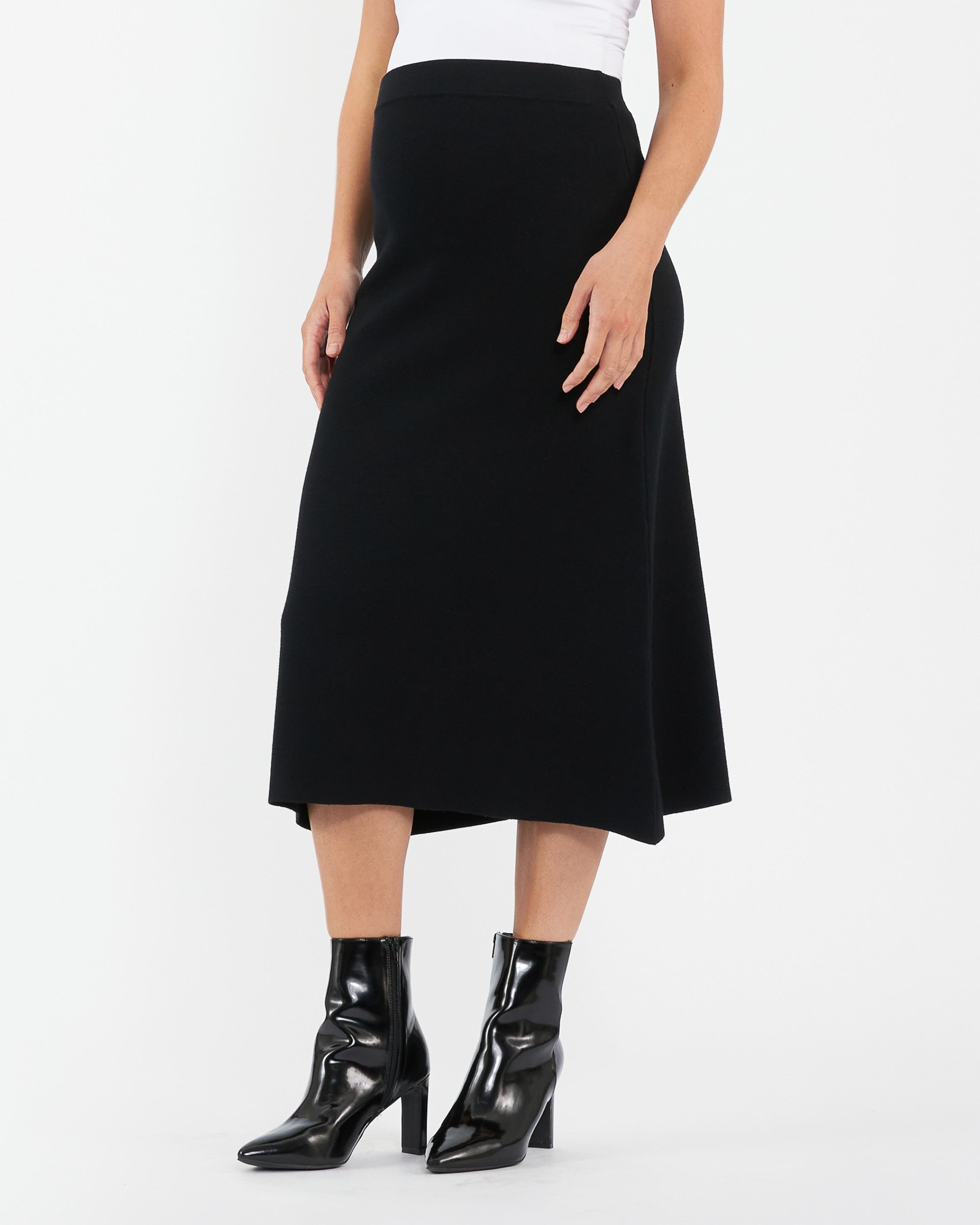 A line knit skirt hotsell