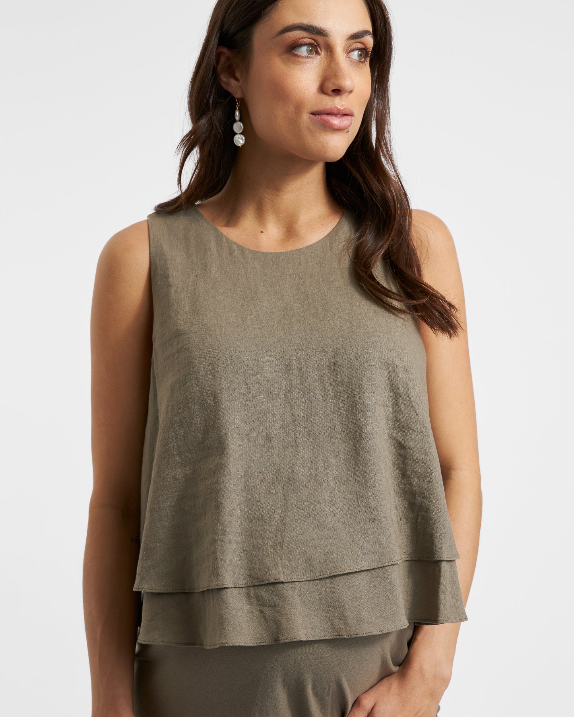 Peyton Linen Nursing Top Olive