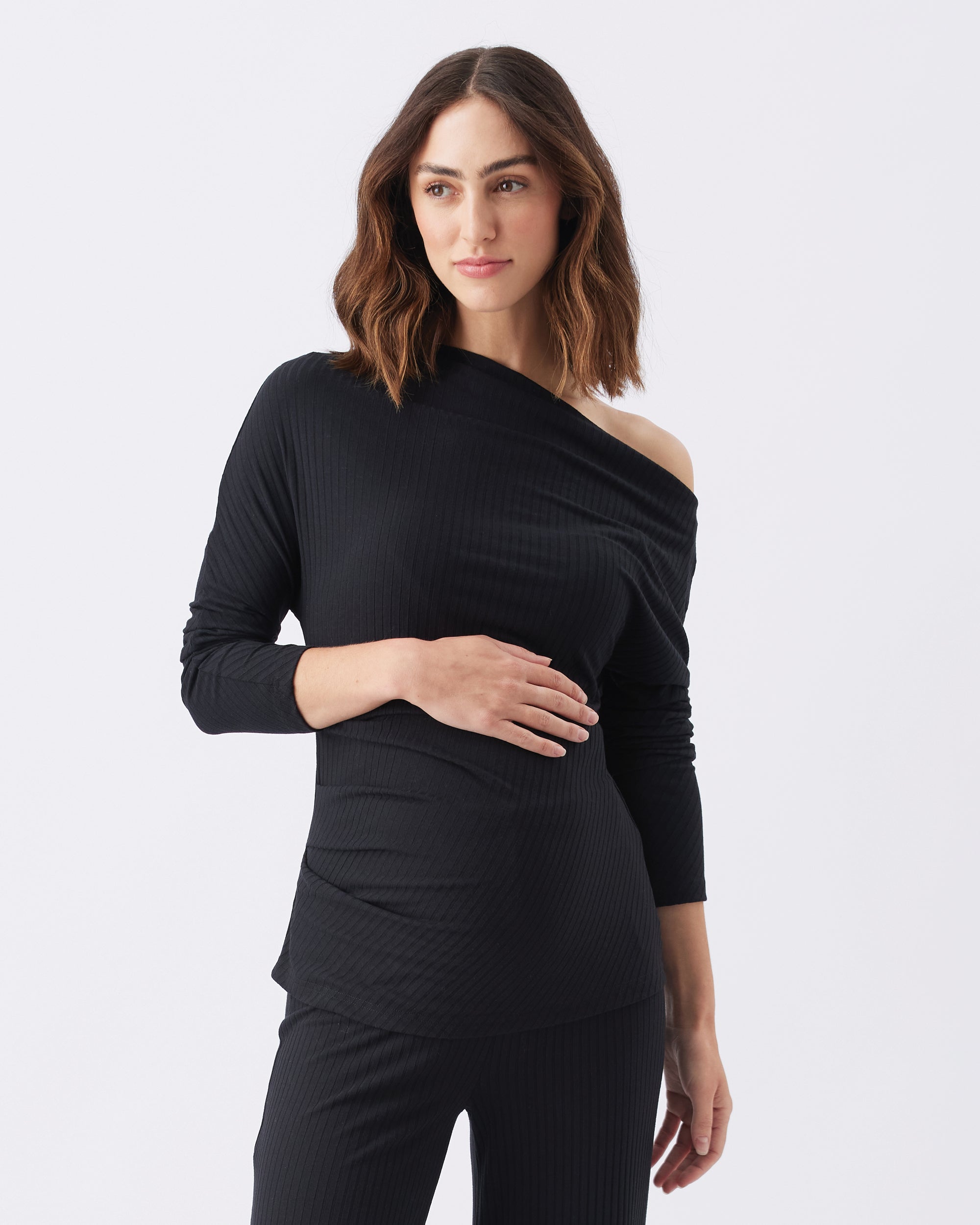 Off-Shoulder Rib Top Black