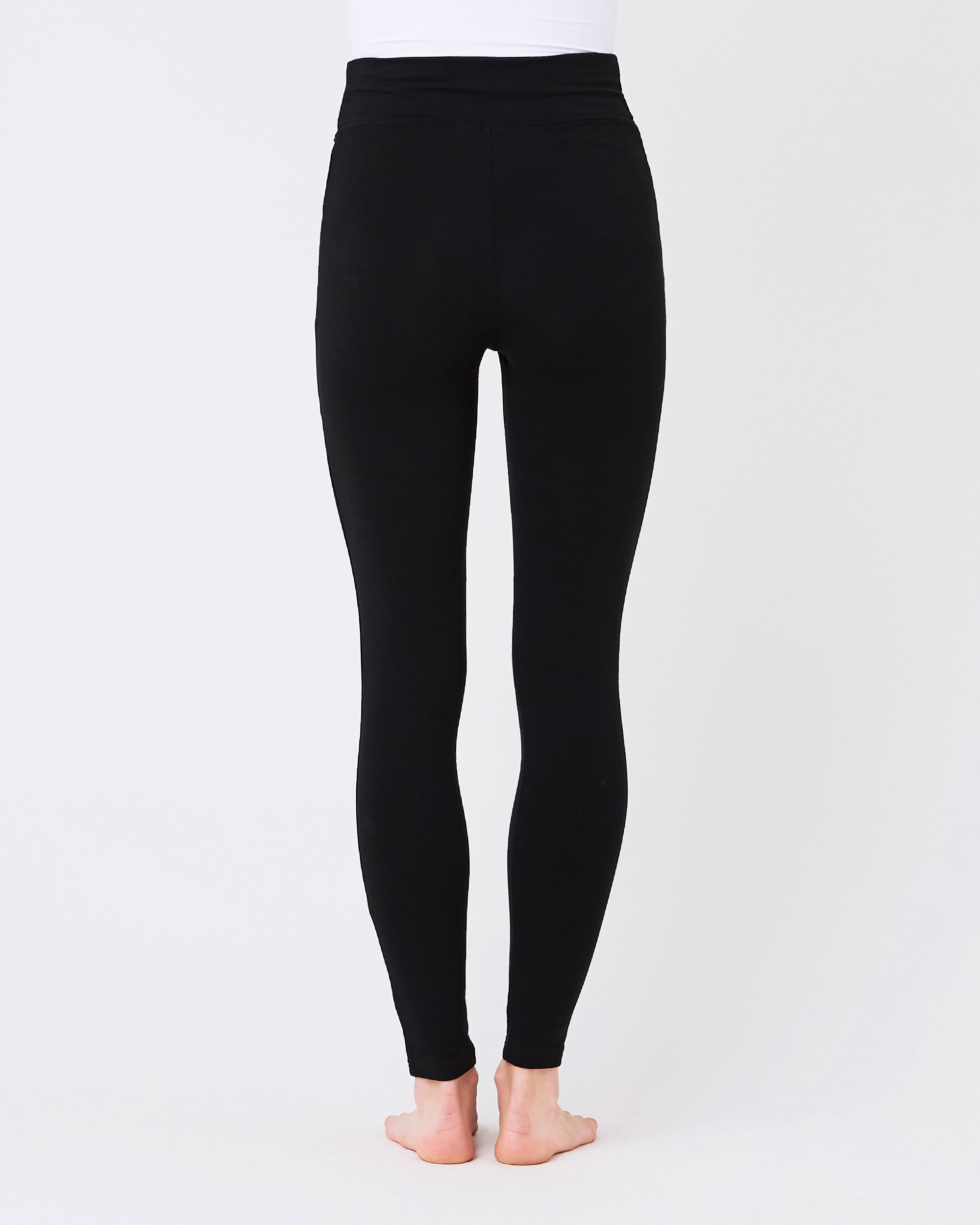 Yelete Ready for Action Full Size Ankle Cutout Active Leggings in Black -  Black S